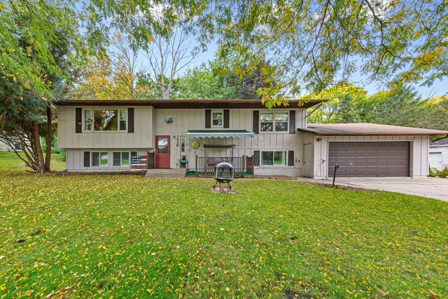 1428 11th Avenue Ne, Faribault, MN 55021 - #3