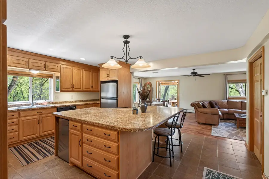 9551 Riverview Road, Eden Prairie, MN 55347 - #2