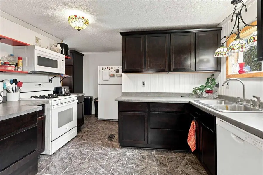 2105 300th Avenue, Mora, MN 55051 - #2