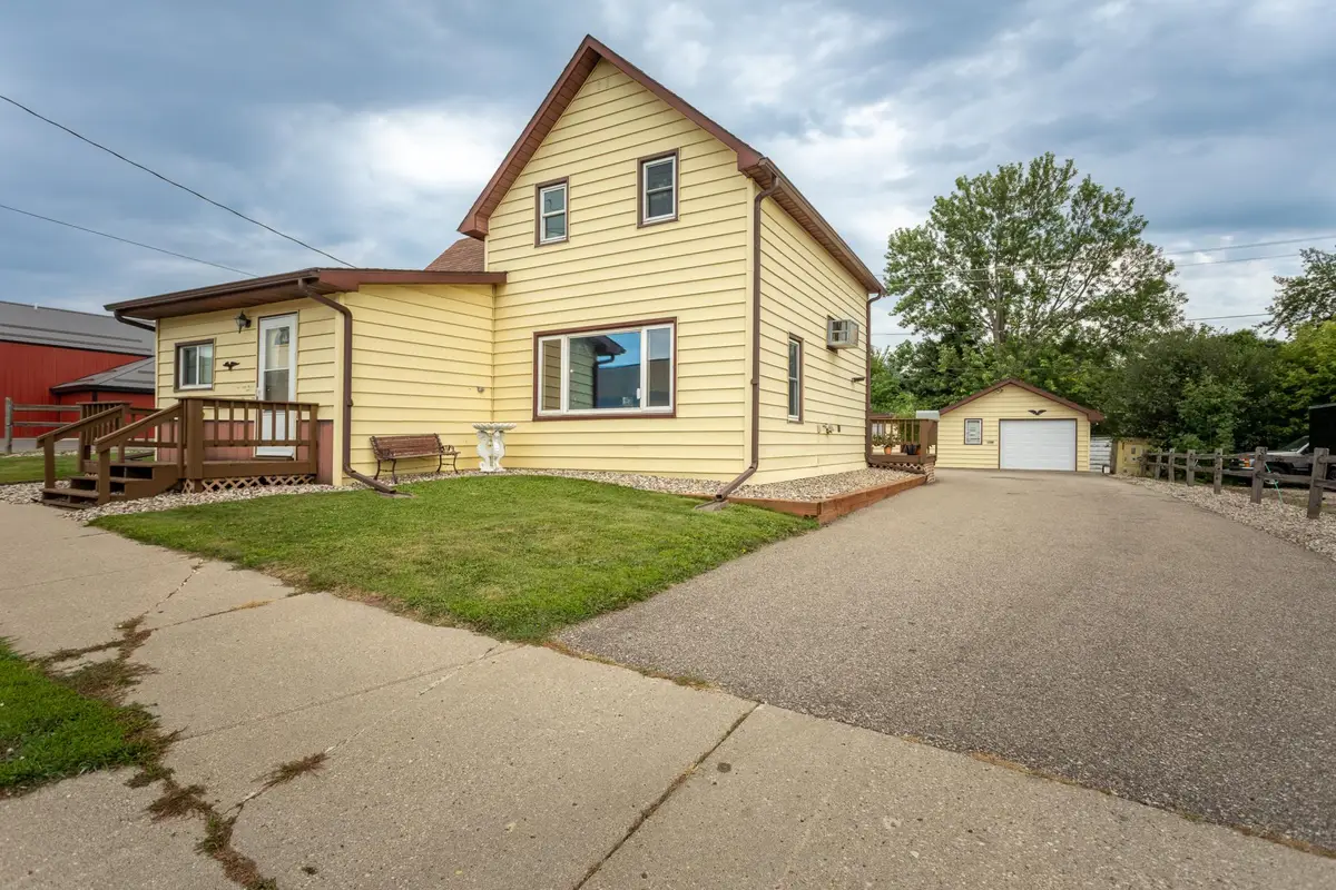 23 1st Avenue Sw, Glenwood, MN 56334 - #1