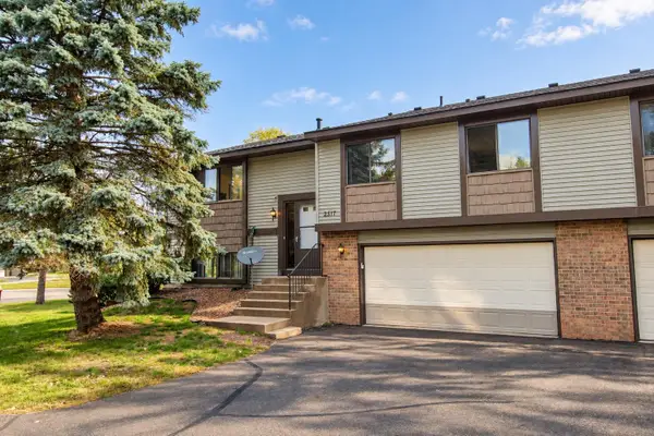 2817 Wimbledon Ridge, Woodbury, MN 55125