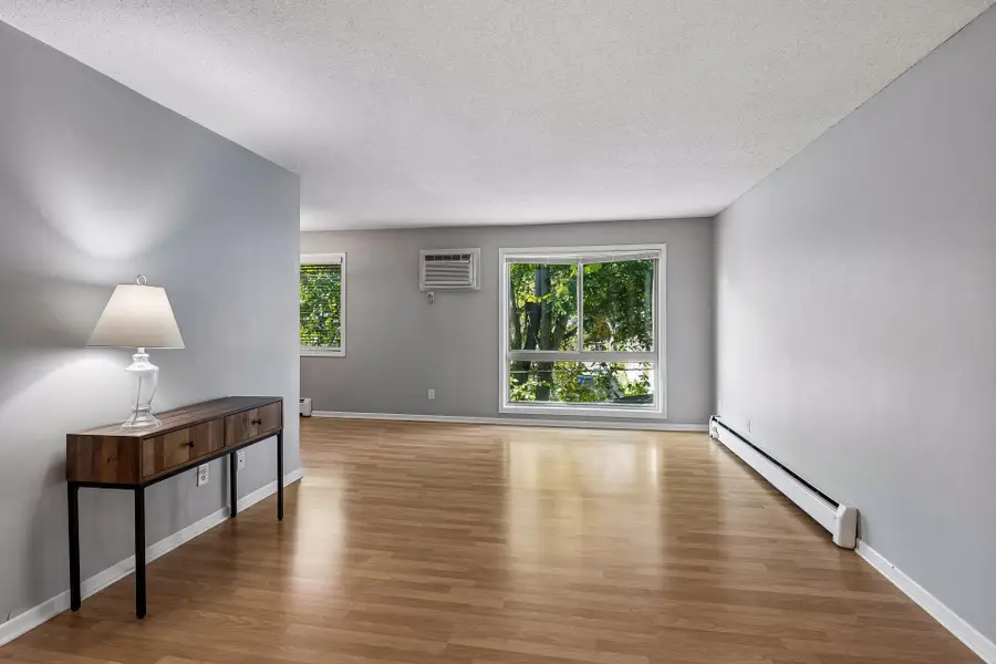 3540 Hennepin Avenue #210, Minneapolis, MN 55408 - #2