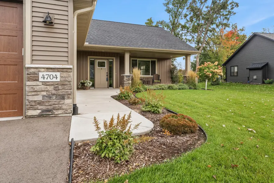 4704 381st Trail, North Branch, MN 55056 - #3