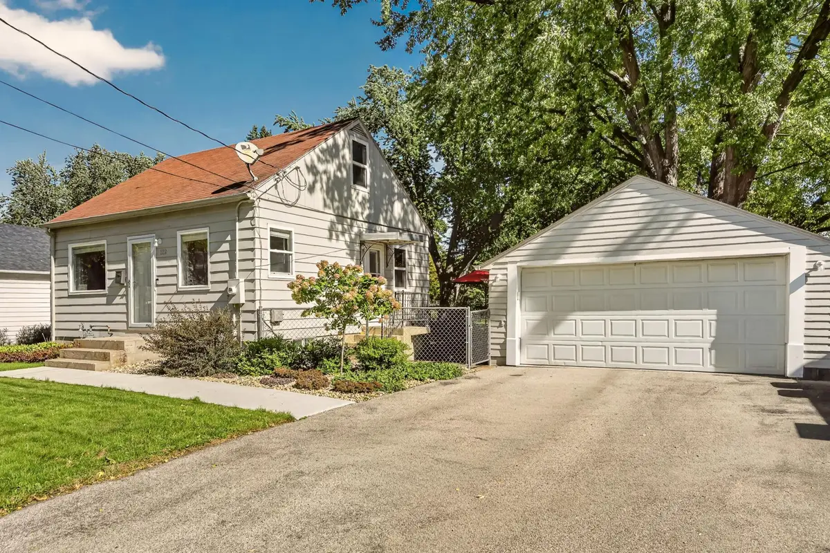 1112 5th Avenue Nw, Rochester, MN 55901 - #1