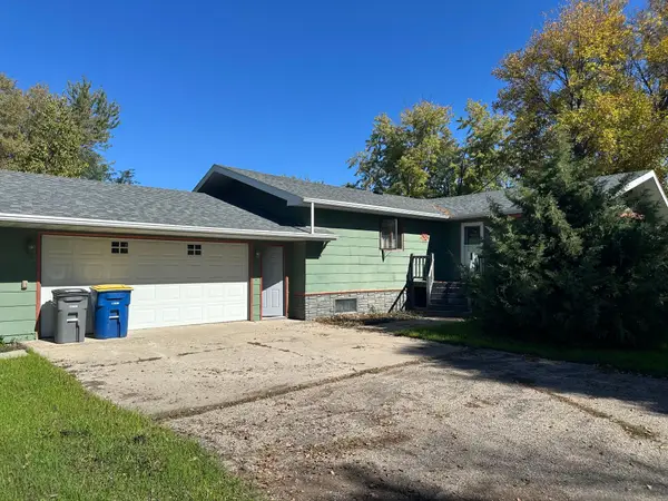 408 3rd Avenue Nw, LaMoure, ND 58458