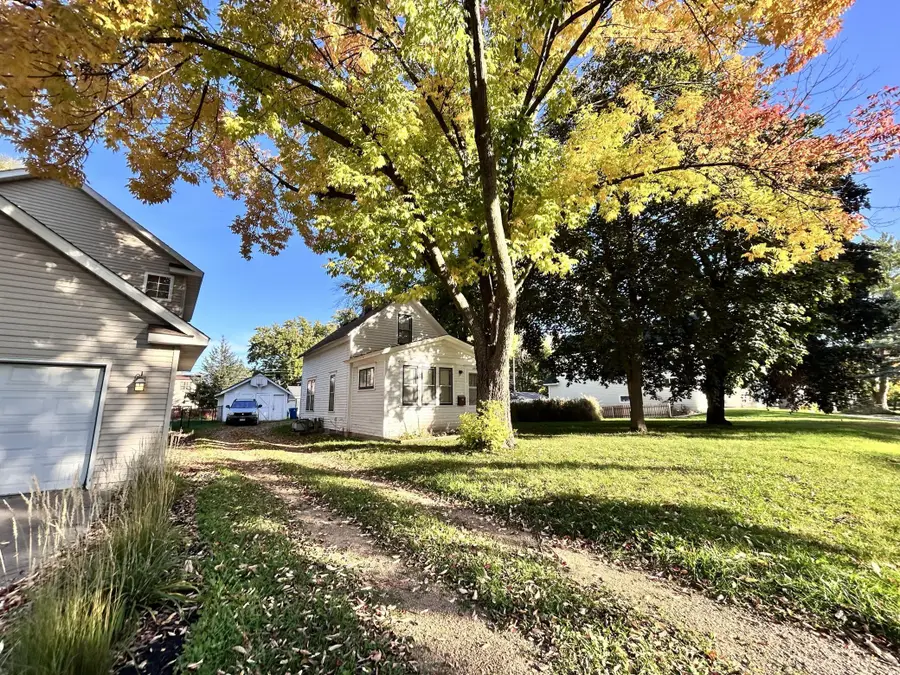 233 17th Avenue N, Hopkins, MN 55343 - #3