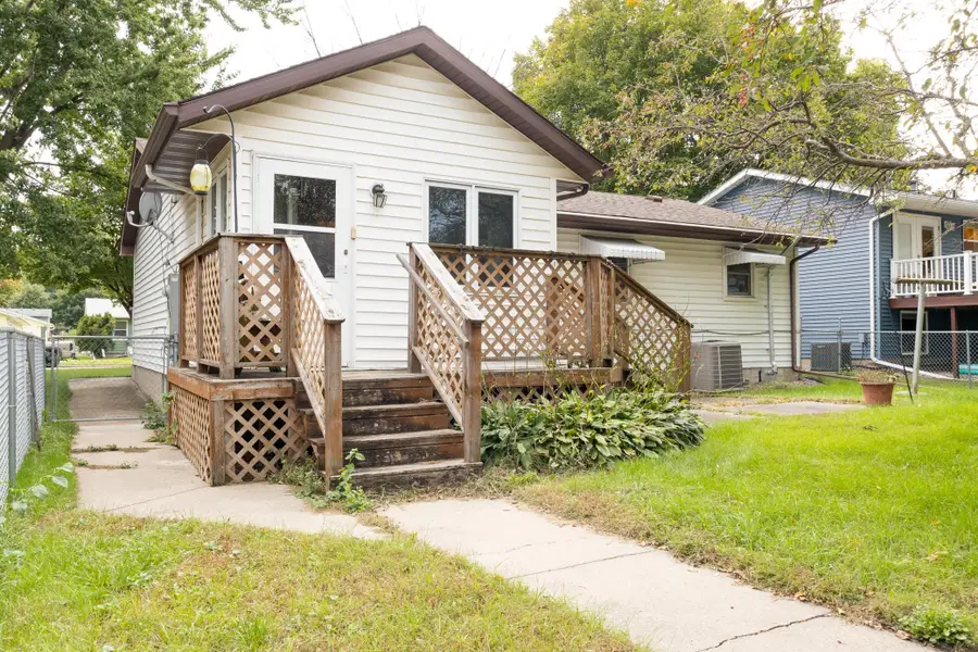 1604 N Franklin Street, New Ulm, MN 56073 - #3