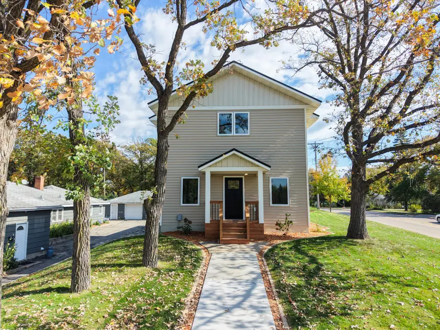 1145 Roosevelt Avenue, Detroit Lakes, MN 56501 - #3