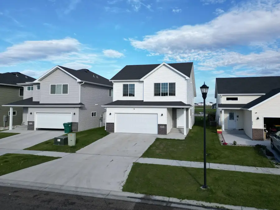 6820 Joseph Street, Horace, ND 58047 - #2