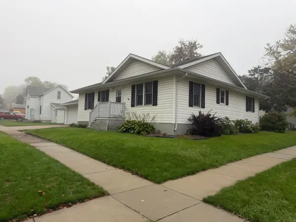 113 W 6th Street, Adrian, MN 56110