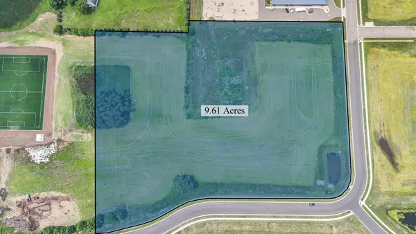 3045 Stone Gate Drive, Saint Cloud, MN 56301