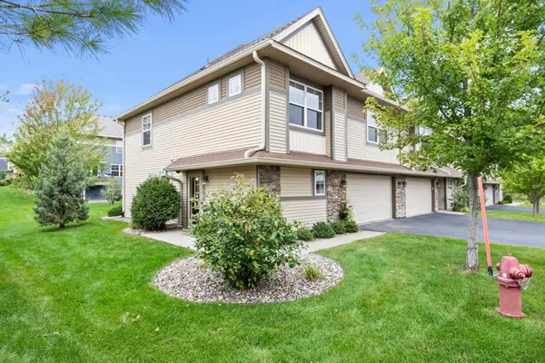 9799 5th Street Lane N, Lake Elmo, MN 55042