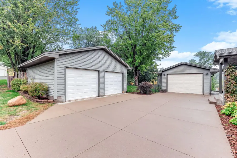727 Riverside Drive N, Hudson, WI 54016 - #3