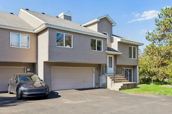 7886 72nd Street S, Cottage Grove, MN 55016