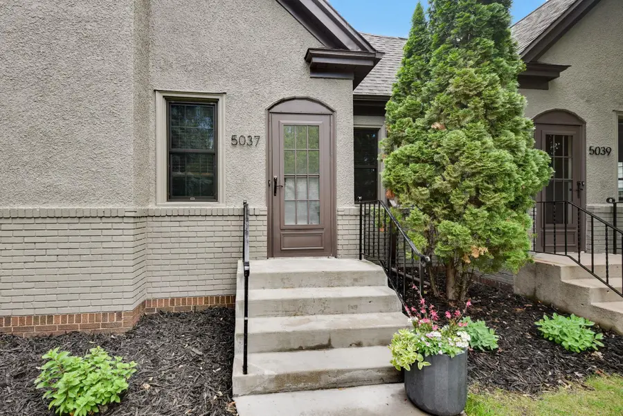 5037/5039 Abbott Avenue S, Minneapolis, MN 55410 - #2