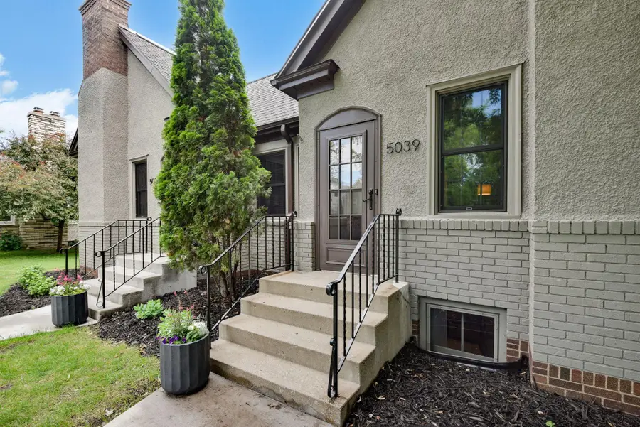 5037/5039 Abbott Avenue S, Minneapolis, MN 55410 - #3