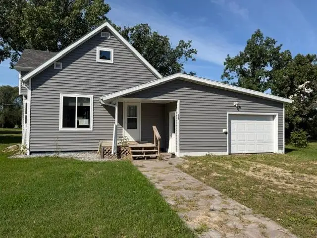 118 4th Street S, Greenbush, MN 56726 - #1