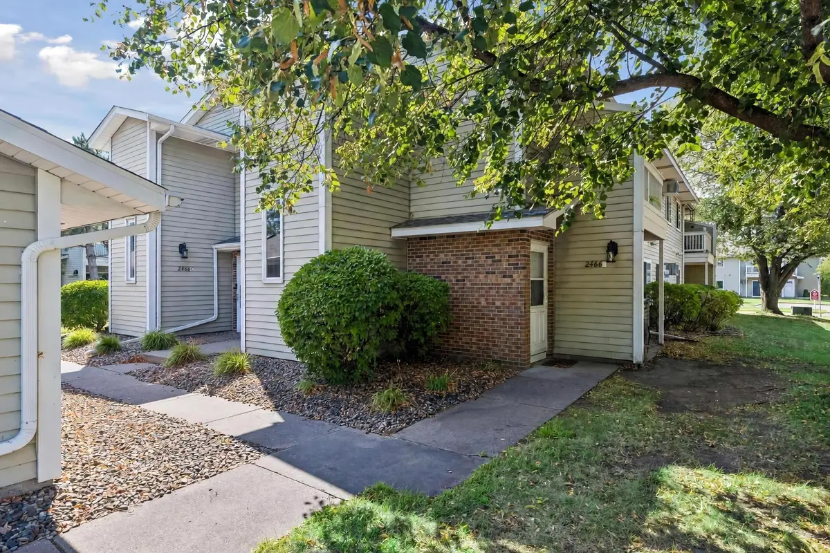 2466 Cobble Hill Alcove #A, Woodbury, MN 55125 - #1