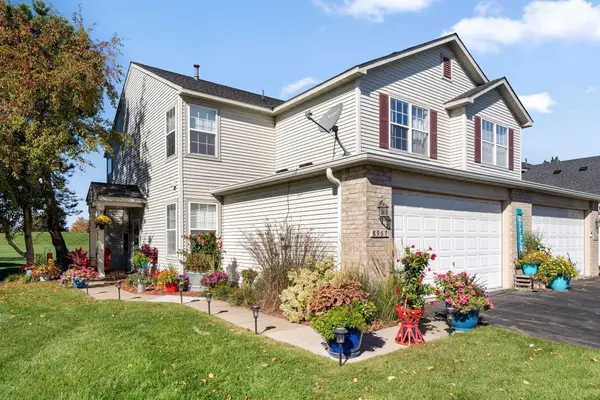 8967 Comstock Lane N, Maple Grove, MN 55311
