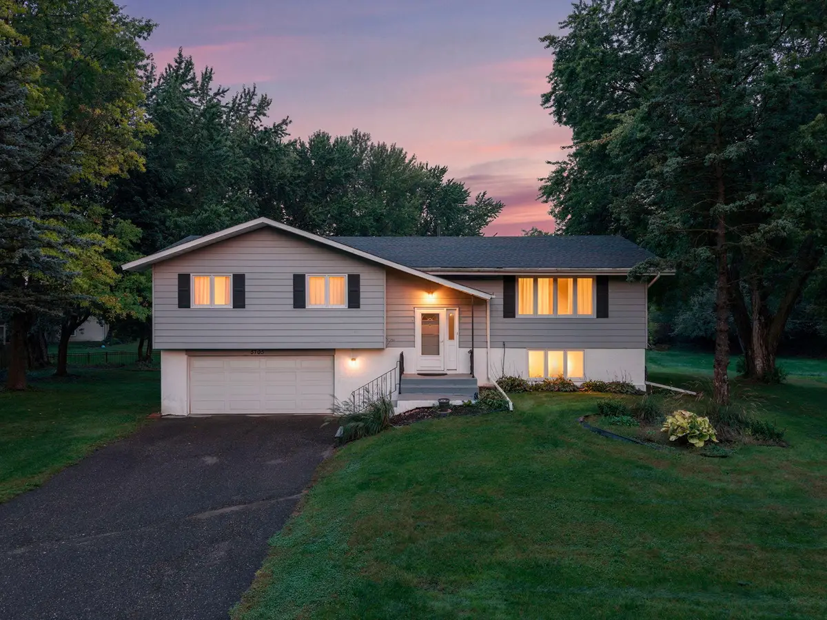 5705 Phoenix Street, Golden Valley, MN 55422 - #1