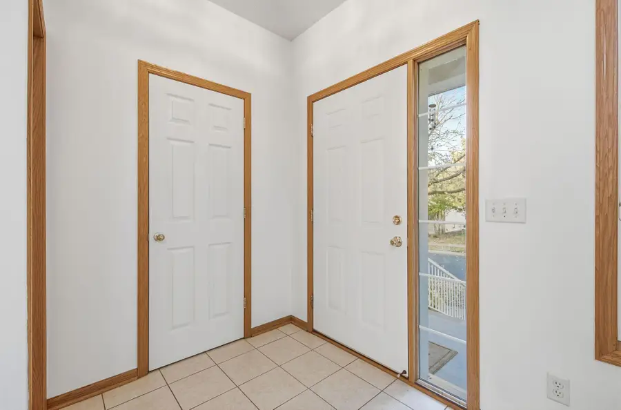 9769 Gable Drive, Eden Prairie, MN 55347 - #3