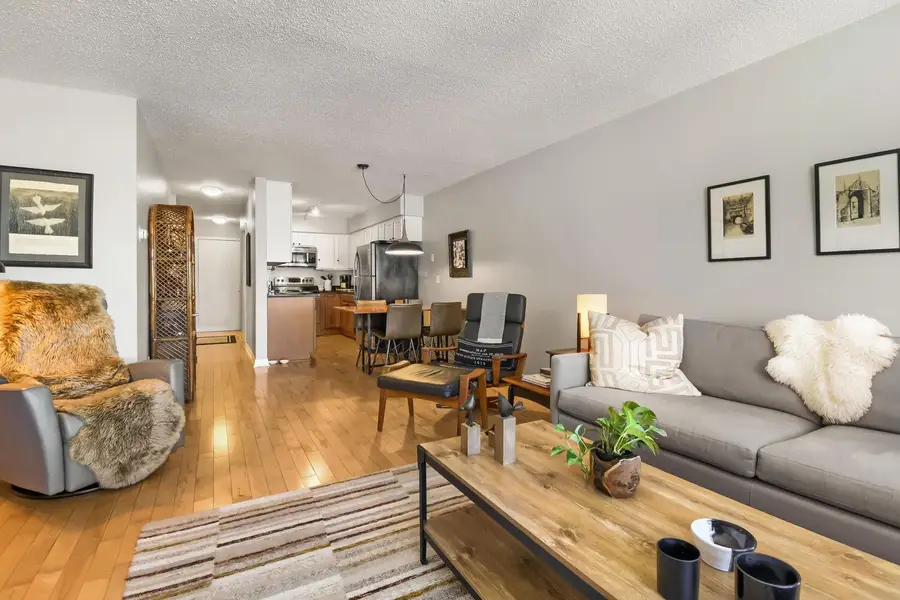 2727 W 43rd Street #412, Minneapolis, MN 55410 - #3