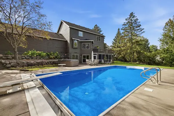 1533 Wexford Court, Eagan, MN 55122