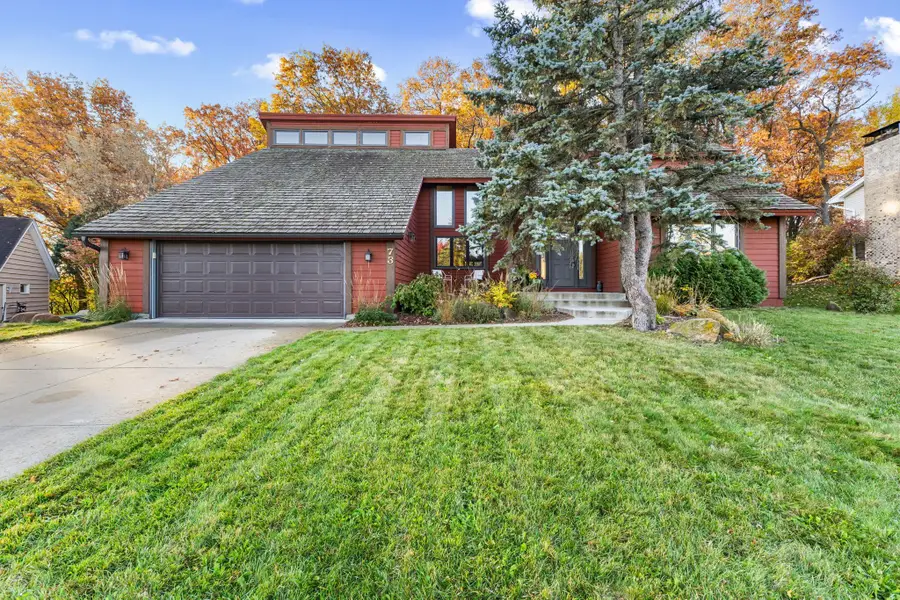 73 Deer Hills Court, North Oaks, MN 55127 - #2