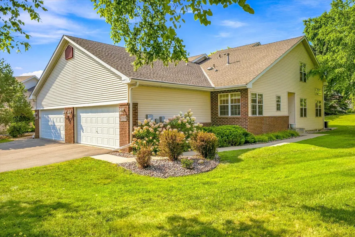 2442 Autumn Ridge Court, Chanhassen, MN 55317 - #1