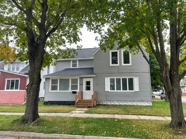 1011 NW 1st Avenue Nw, Austin, MN 55912 - #1