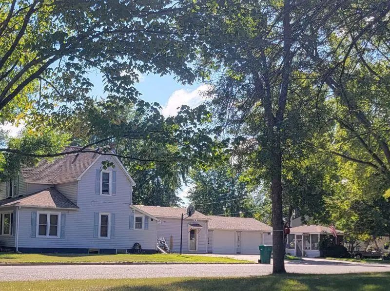 521 3rd Street Nw, Aitkin, MN 56431 - #3