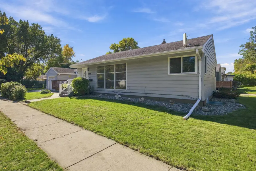 809 16th Street S, Fargo, ND 58103 - #2