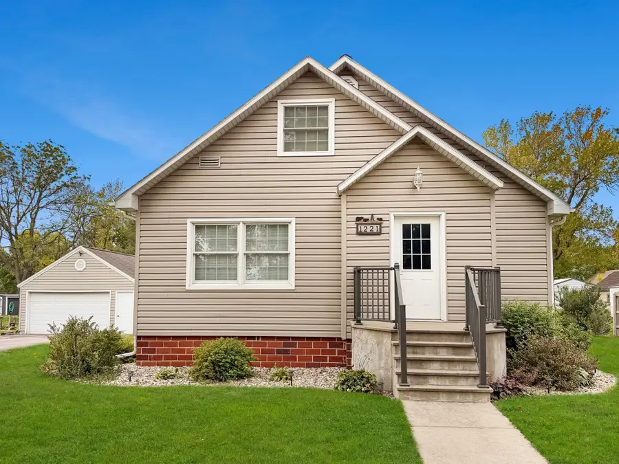 1221 Mechanic Street, Edgerton, MN 56128 - #3