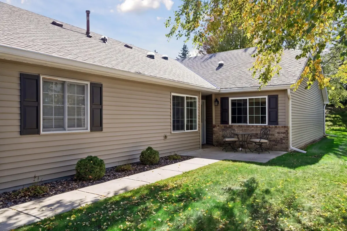 7658 Newbury Road, Woodbury, MN 55125 - #1