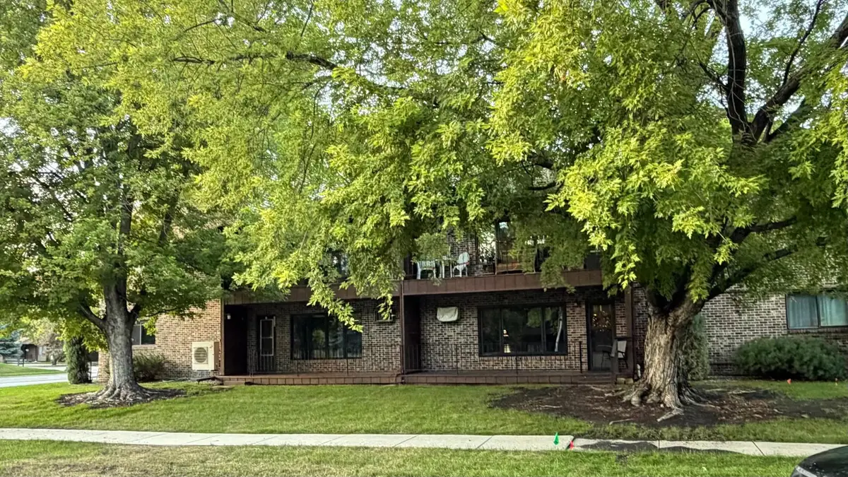 2620 25th Street S #8, Fargo, ND 58103 - #1