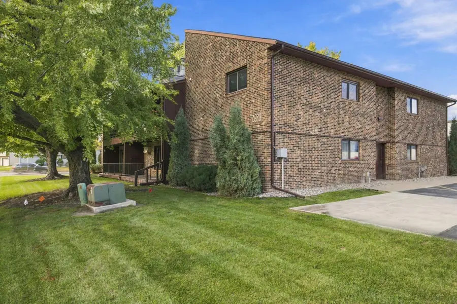 2620 25th Street S #8, Fargo, ND 58103 - #2