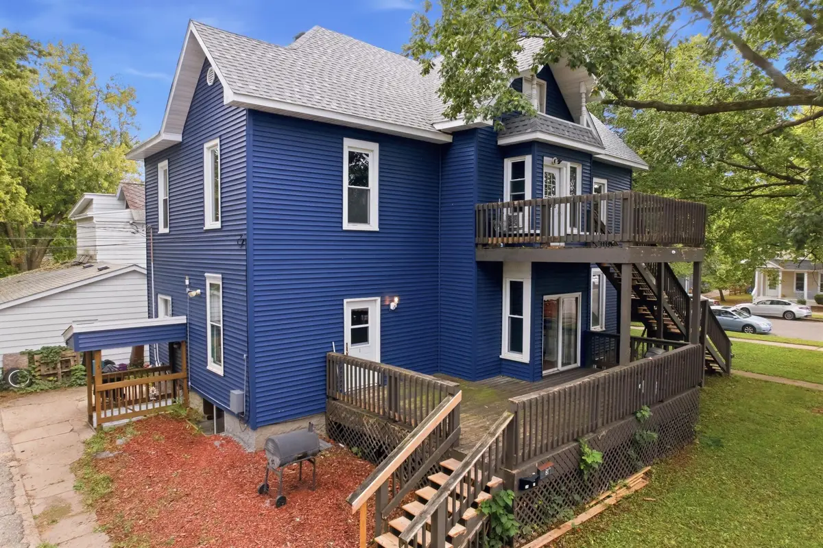 376 W Sanborn Street, Winona, MN 55987 - #1