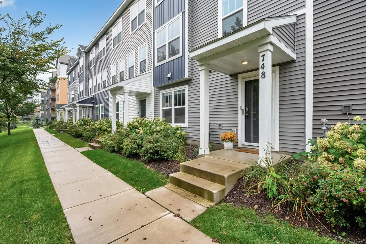 748 Midtown Lane #02, New Brighton, MN 55112 - #1
