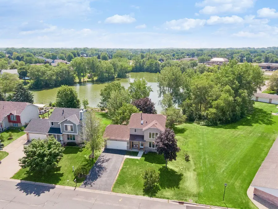 7370 158th Street W, Apple Valley, MN 55124 - #2