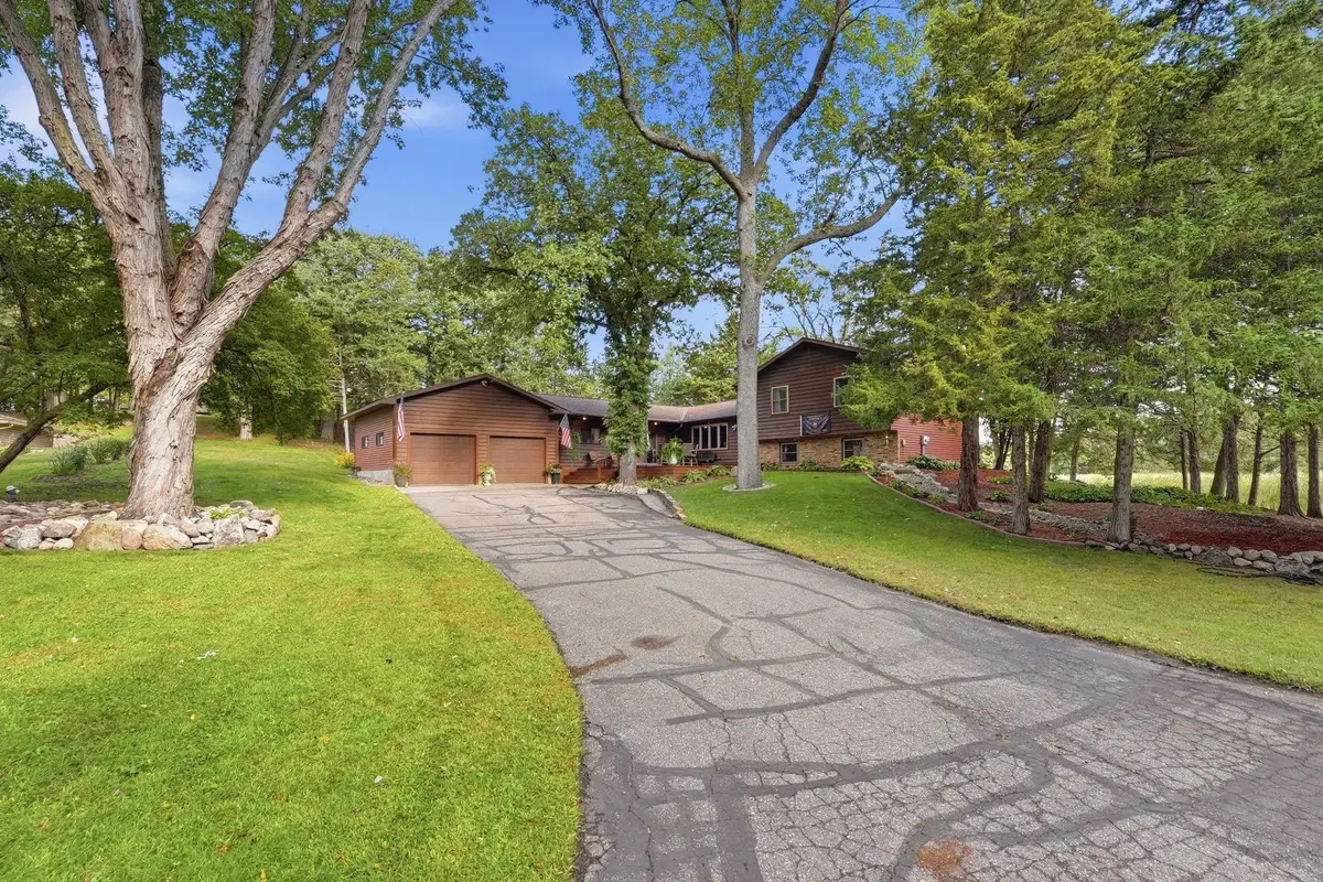 7452 158th Avenue Ne, Spicer, MN 56288 - #1