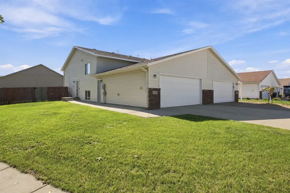 1656 6 Street W, West Fargo, ND 58078 - #1