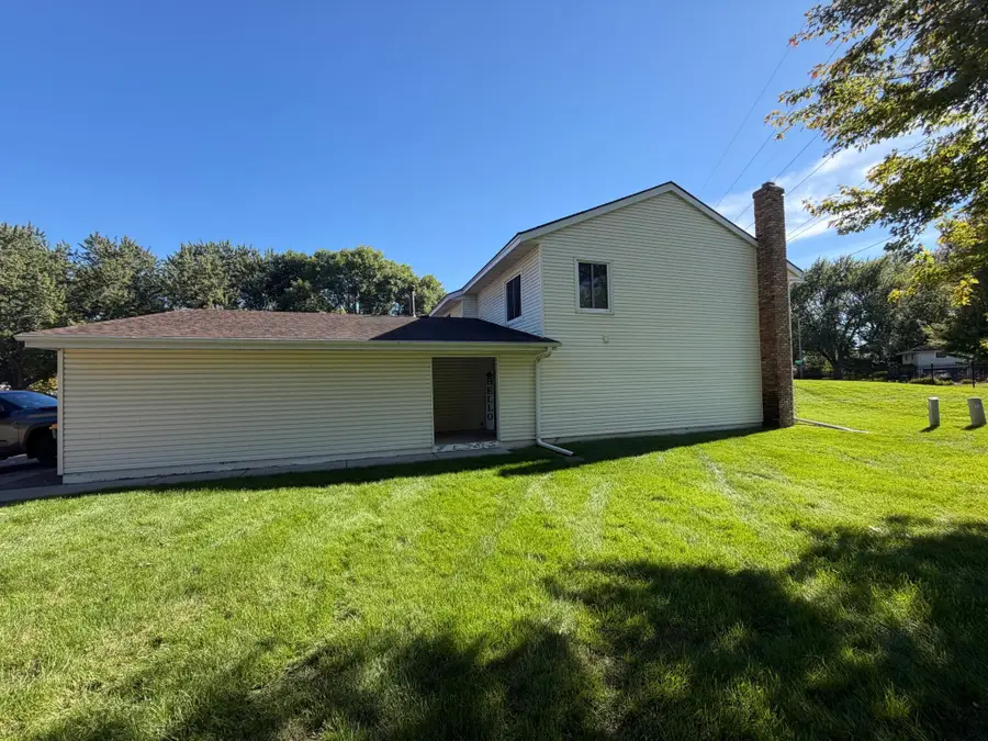 2933 69th Lane N, Brooklyn Center, MN 55430 - #3