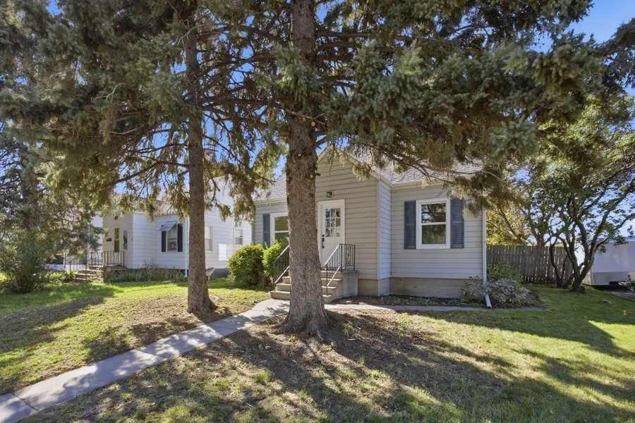 631 11th Street N, Moorhead, MN 56560 - #2