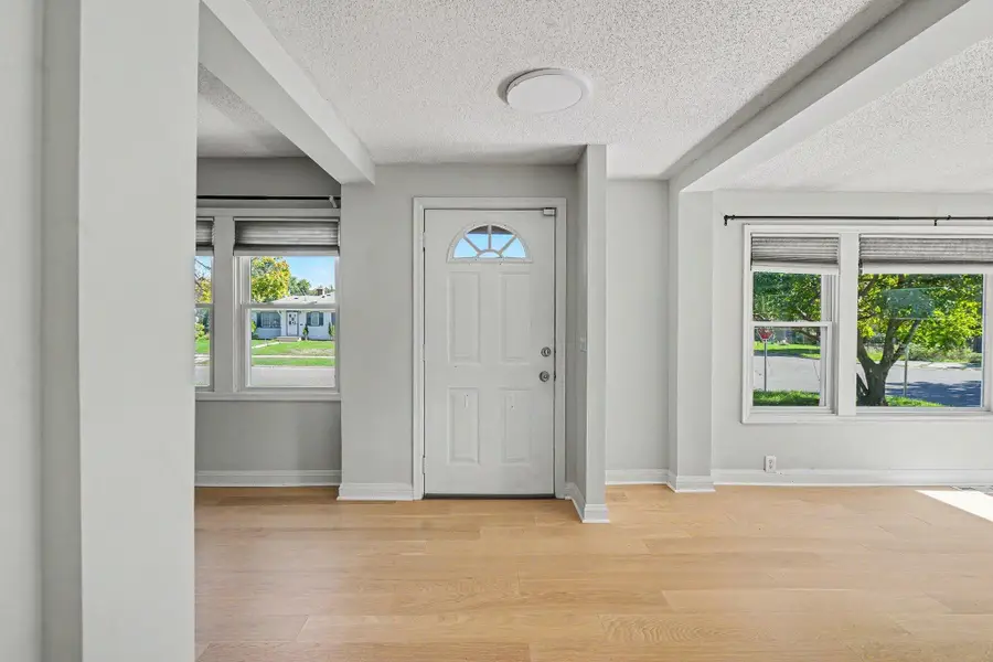 4403 Zane Avenue N, Crystal, MN 55422 - #2