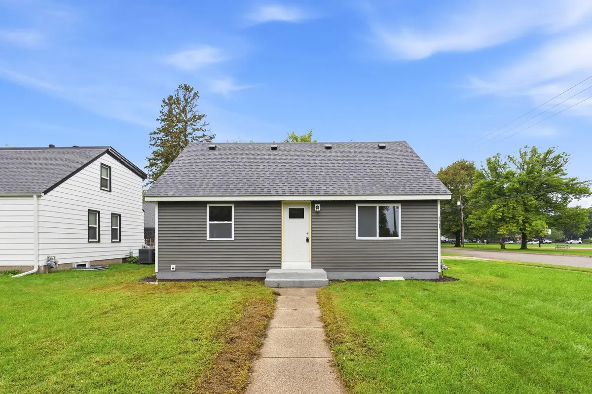 4533 Welcome Avenue N, Crystal, MN 55422 - #1