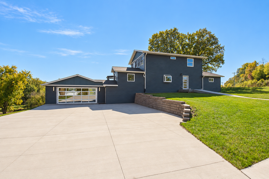 5006 W River Road Nw, Rochester, MN 55901 - #2
