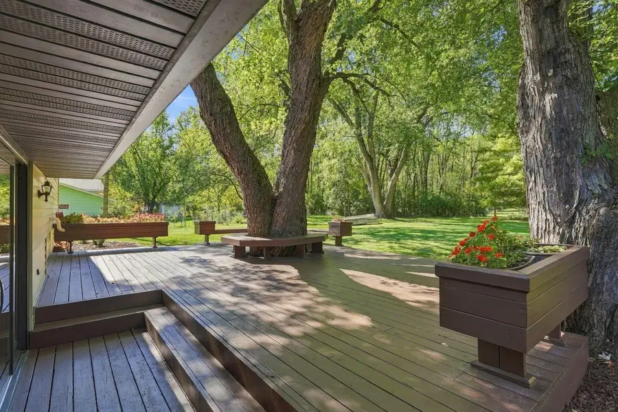 132 Quality Avenue S, Lakeland, MN 55043 - #3