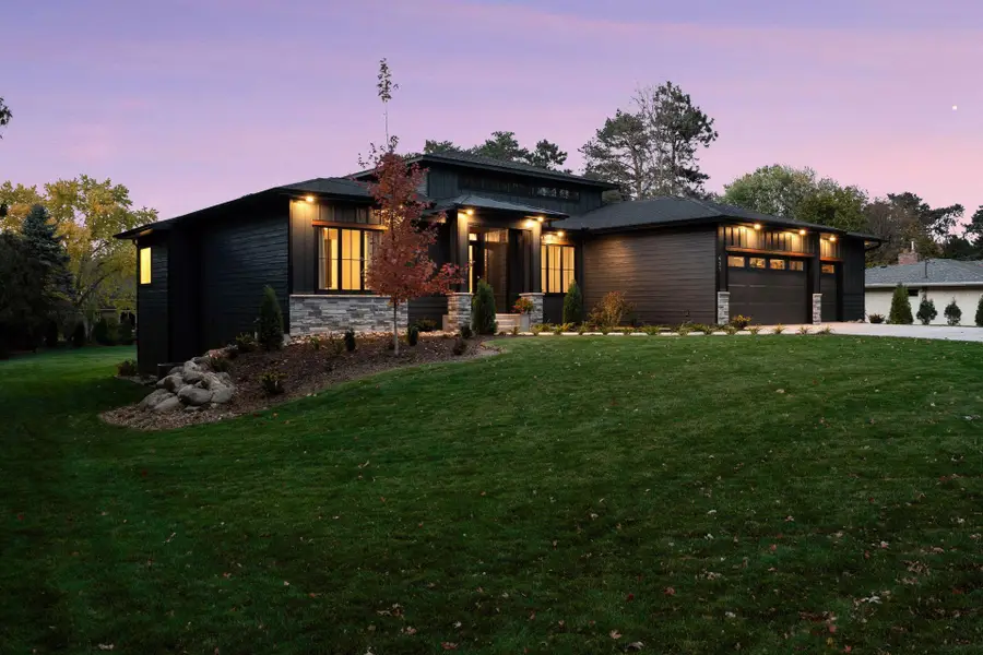 631 Callahan Place, Mendota Heights, MN 55118 - #2