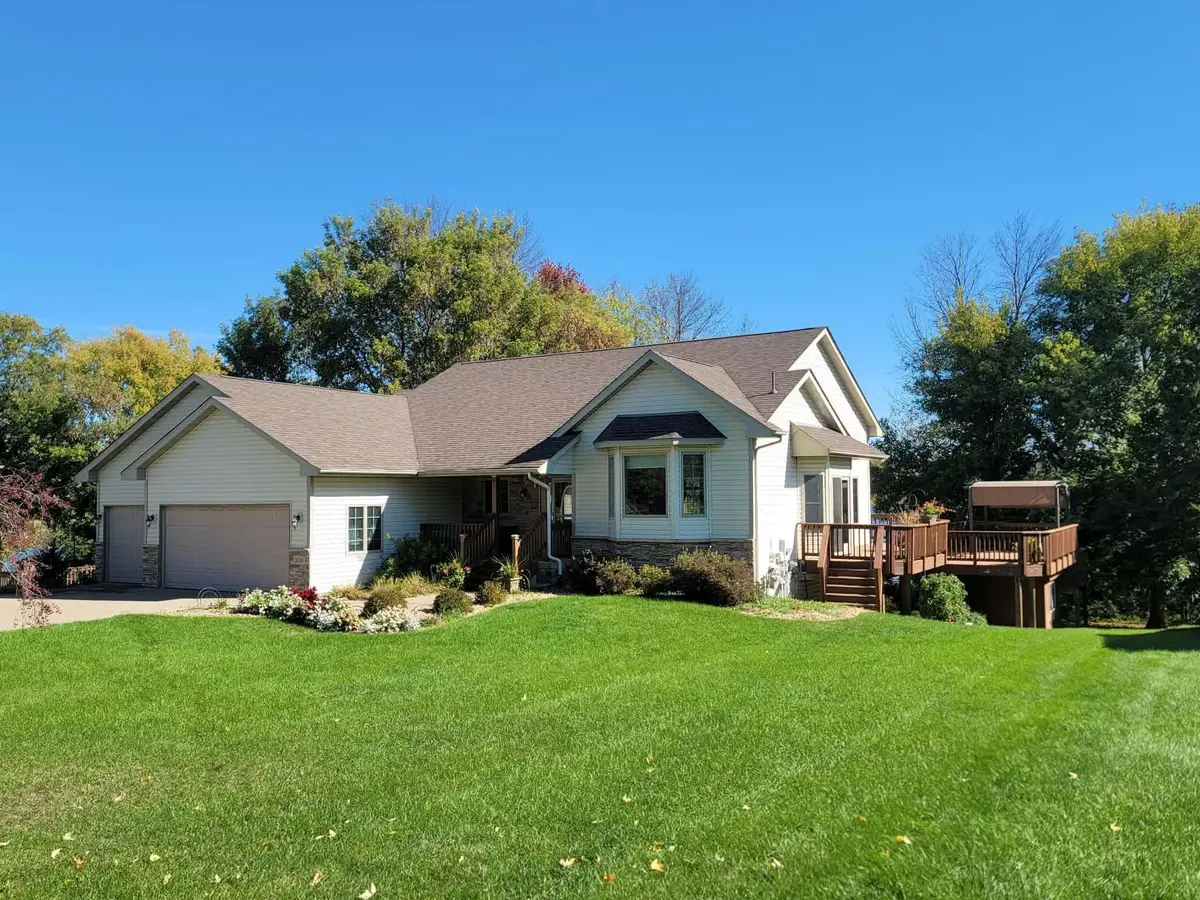 28319 Lakeside Lane, Lindstrom, MN 55045 - #1