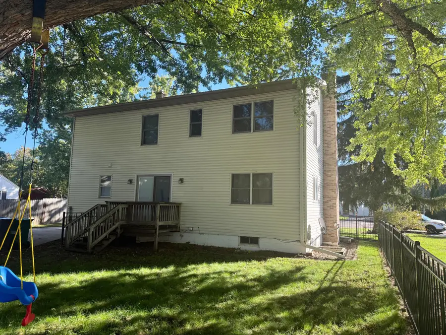737 S Dakota Avenue, New Richmond, WI 54017 - #3